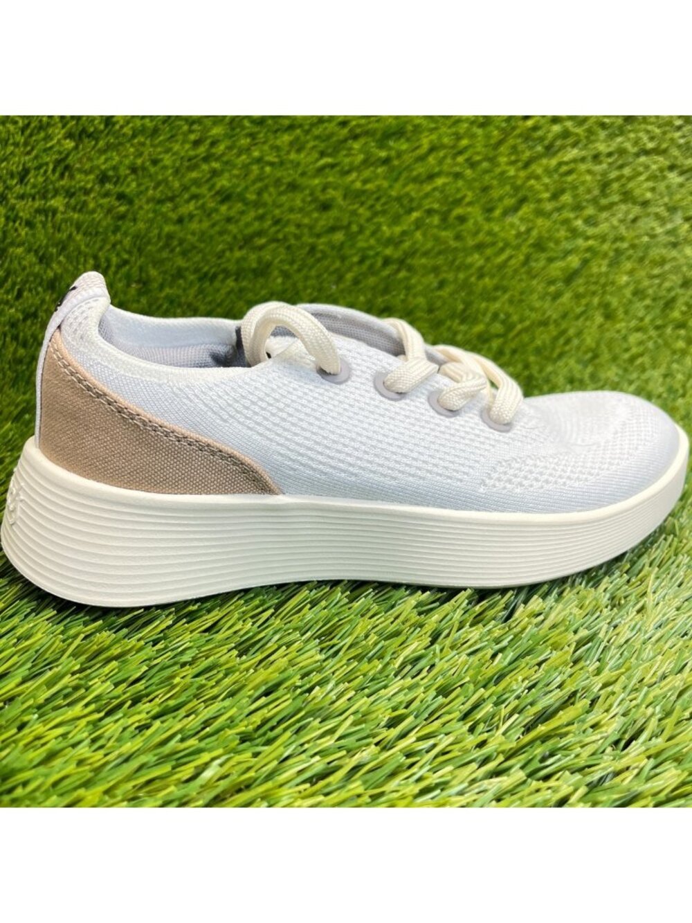 Allbirds Tree Runner Go Womens Size 5 White Athletic Running Shoes Sneakers